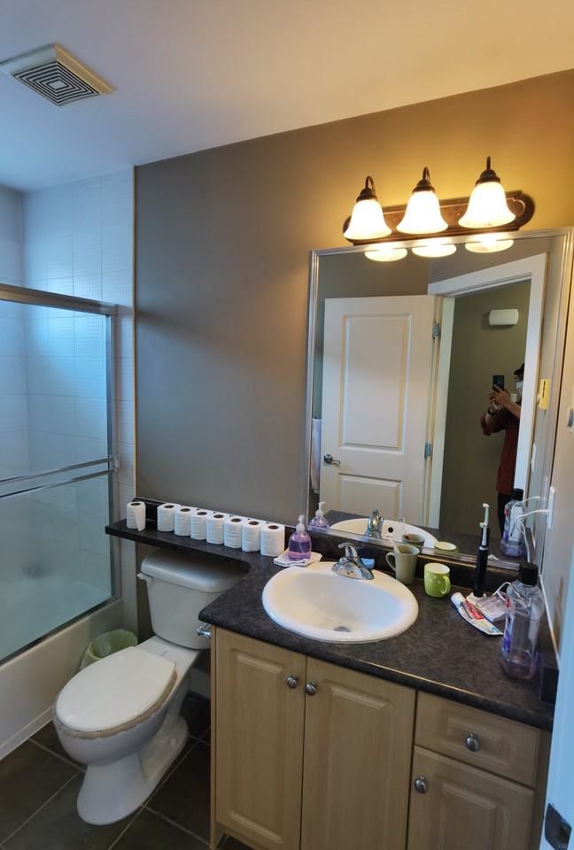 19425 67A Avenue - Photo 5 of 17