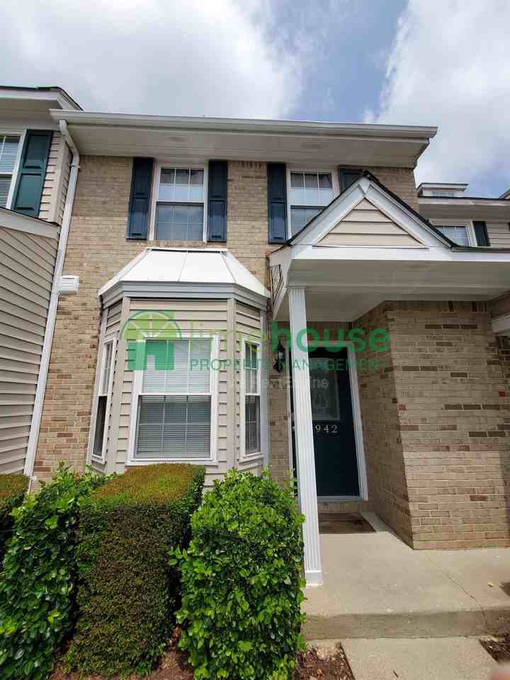 4942 April Ave - Photo 2 of 18