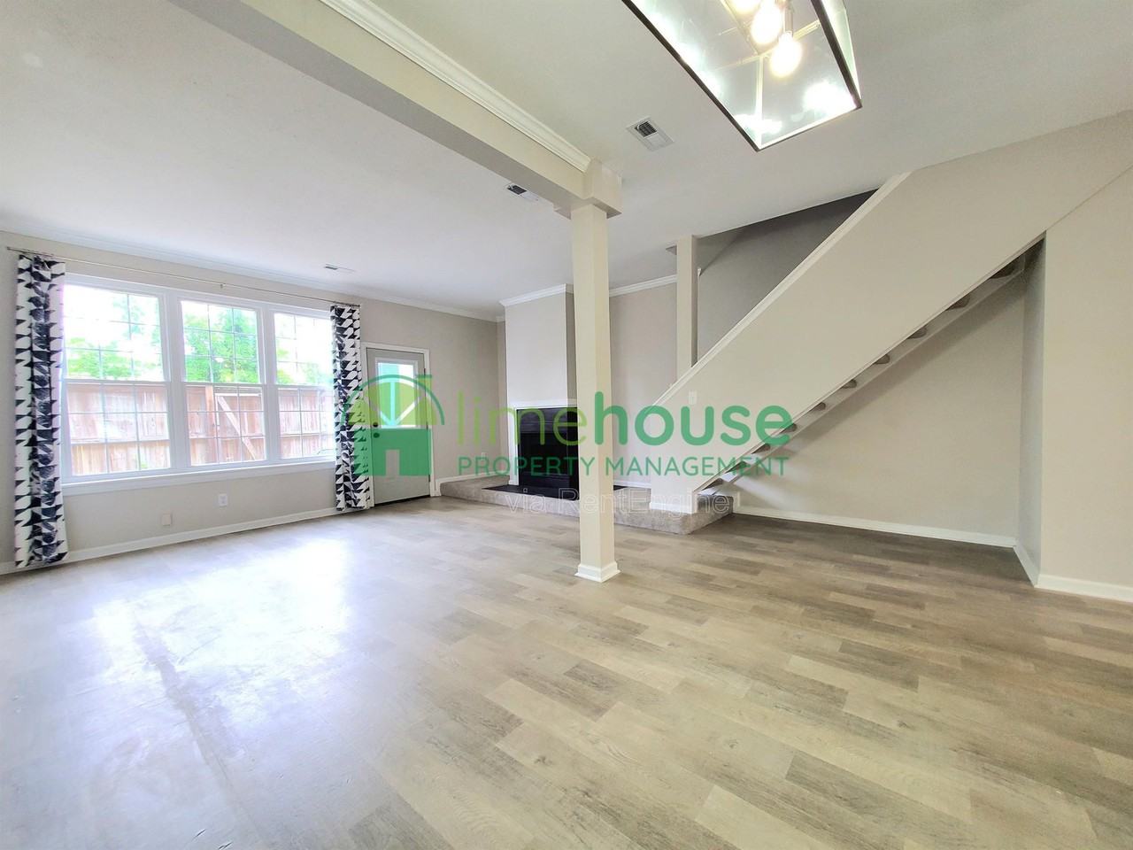 4942 April Ave - Photo 5 of 18
