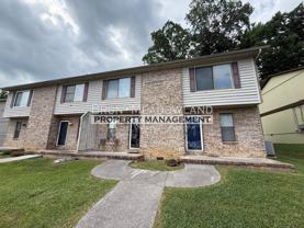 10409 Victoria Dr #D - Photo 1 of 1