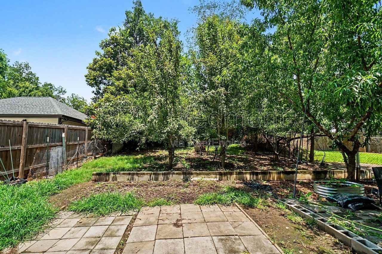 931 Oglethorpe Ave Sw - Photo 4 of 29