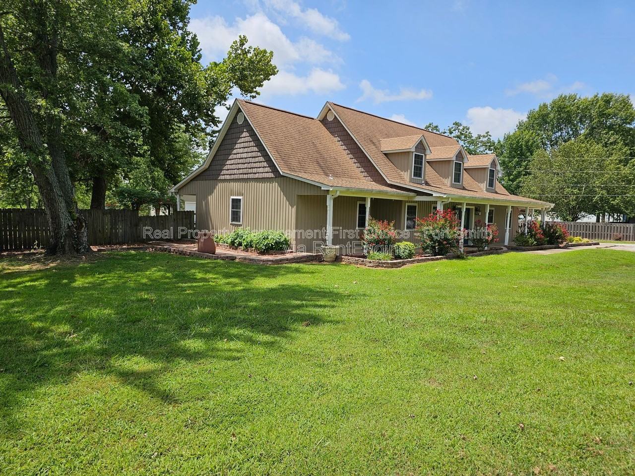 1300 Armistead Rd - Photo 3 of 45