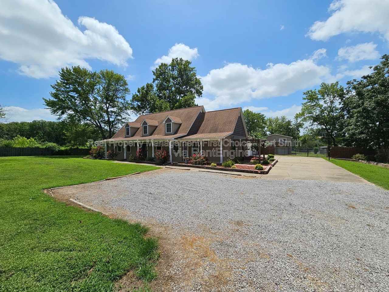 1300 Armistead Rd - Photo 5 of 45