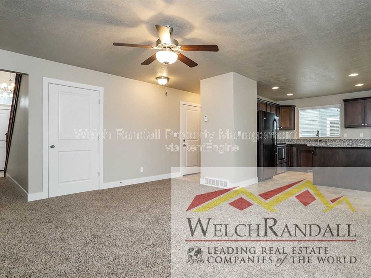 2542 Andover St - Photo 5 of 23