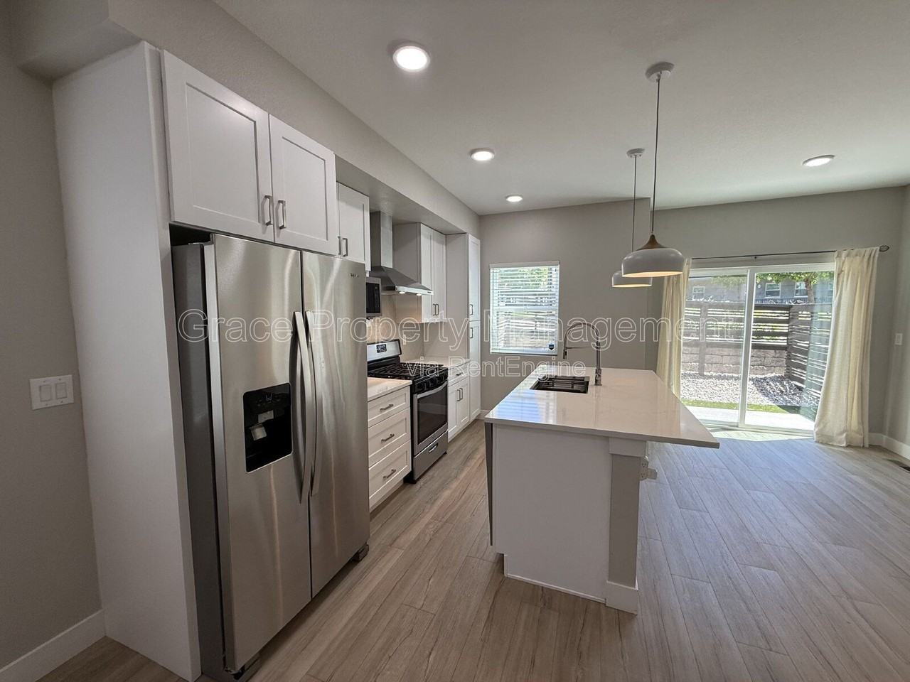2820 W 53rd Ave - Photo 5 of 33