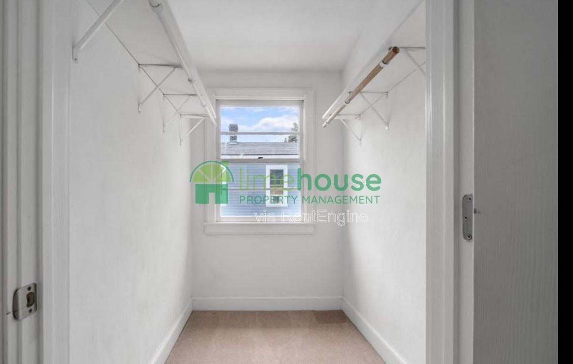 106 Parkview Ave - Photo 5 of 6