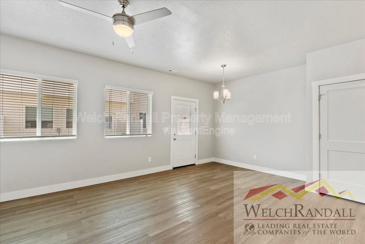 2673 S 2300 W #251 - Photo 3 of 27