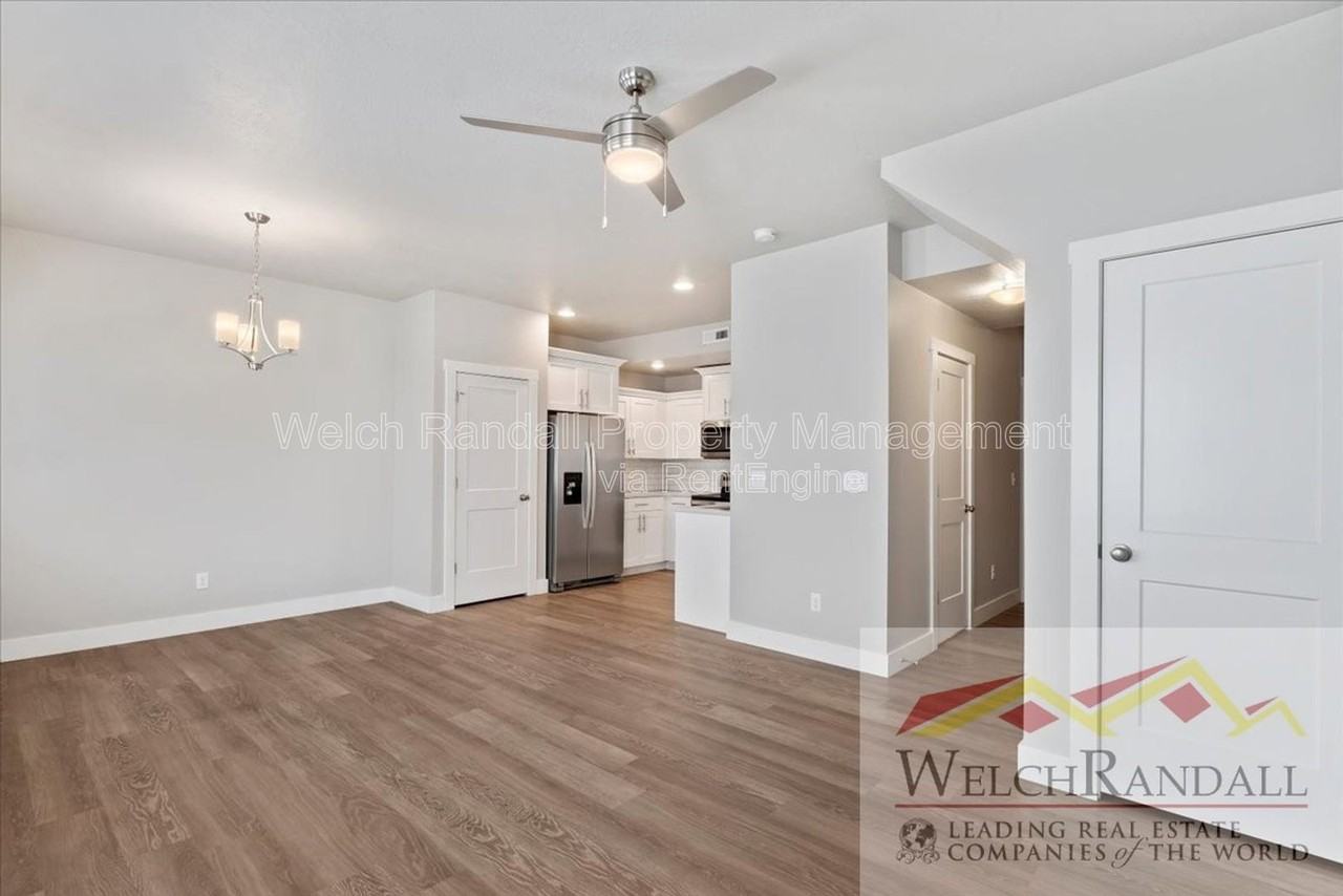 2673 S 2300 W #251 - Photo 5 of 27