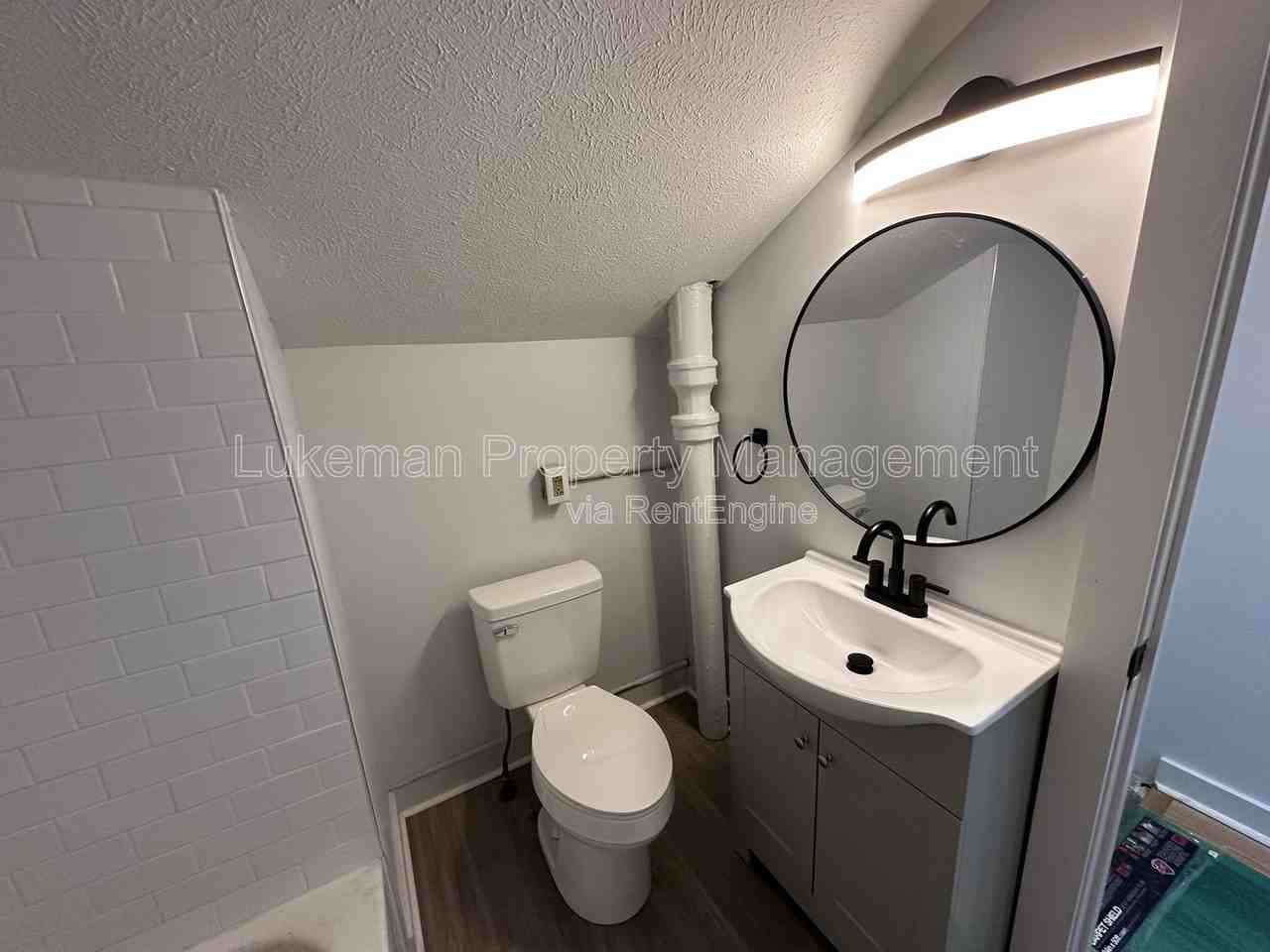 810 Grant St - Photo 6 of 7