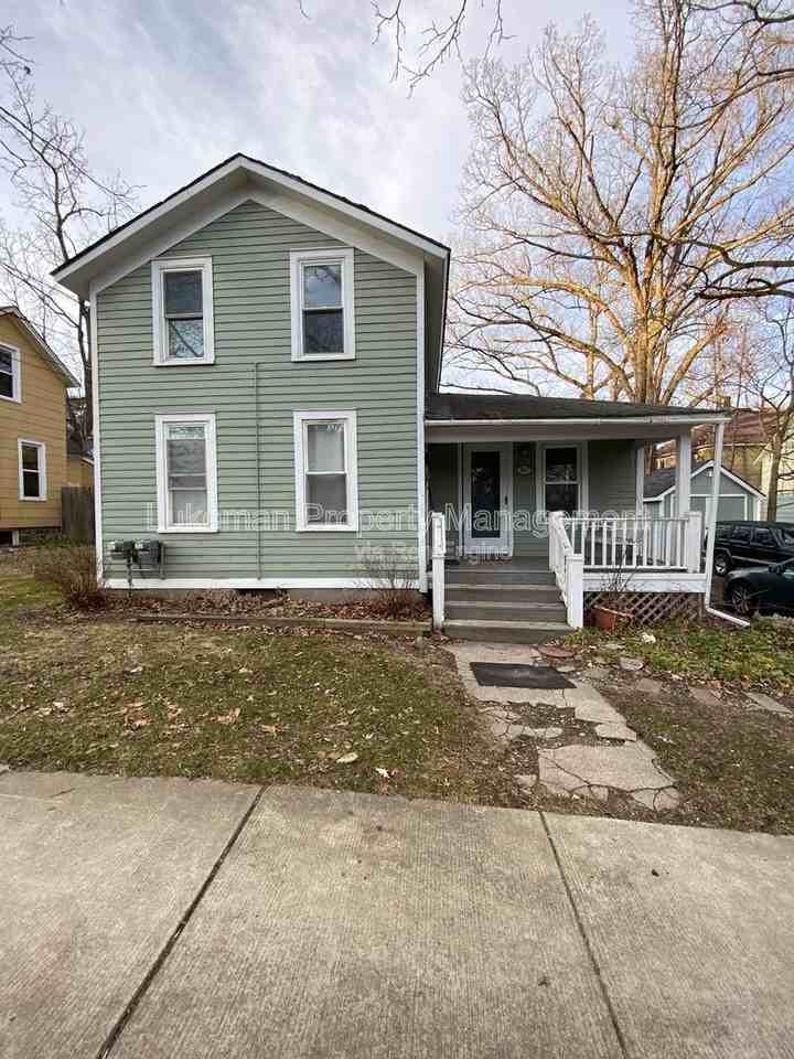 810 Grant St - Photo 7 of 7