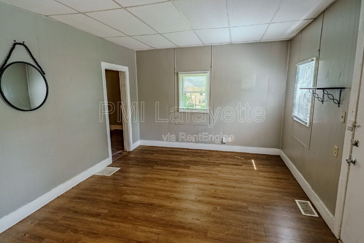 1914 State St #1 - Photo 7 of 29
