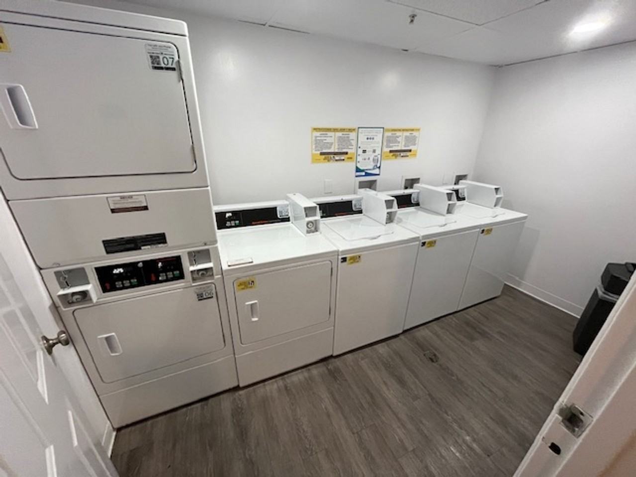 1015 2nd Street - Photo 2 of 13