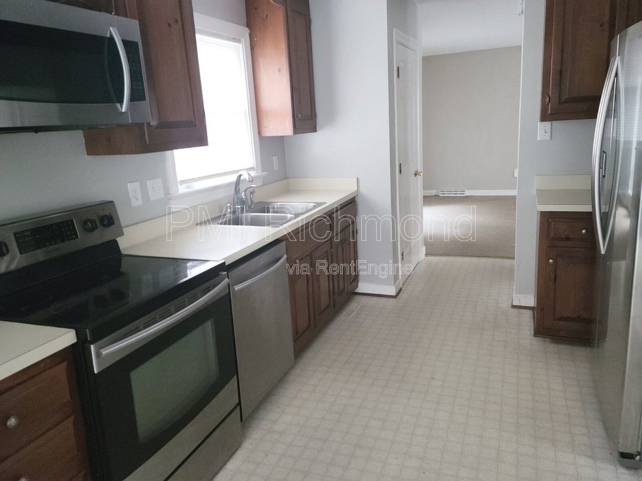7172 Mill Valley Rd - Photo 7 of 24