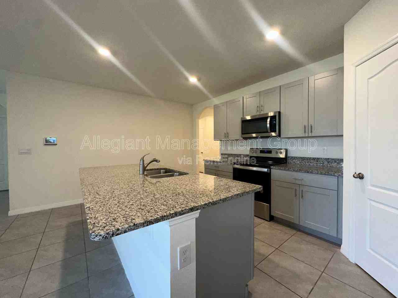 1554 Oak Reserve Dr - Photo 6 of 33