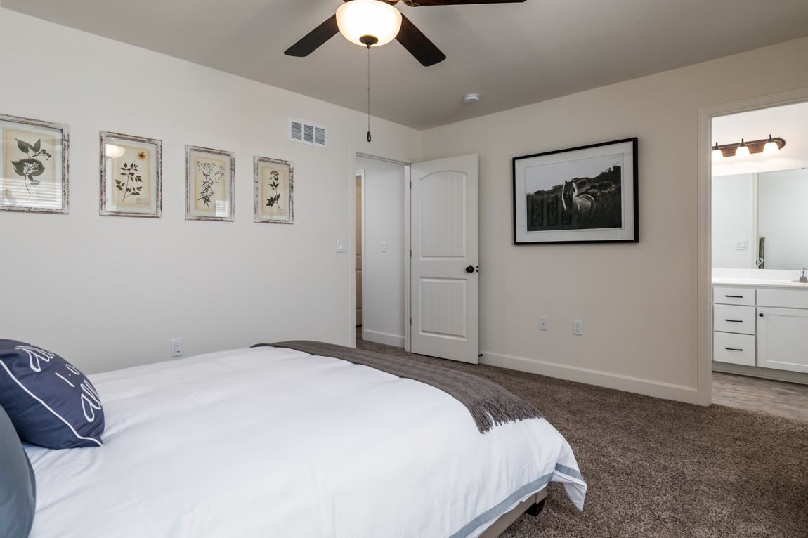 204 Ne 194th Ter - Photo 3 of 15