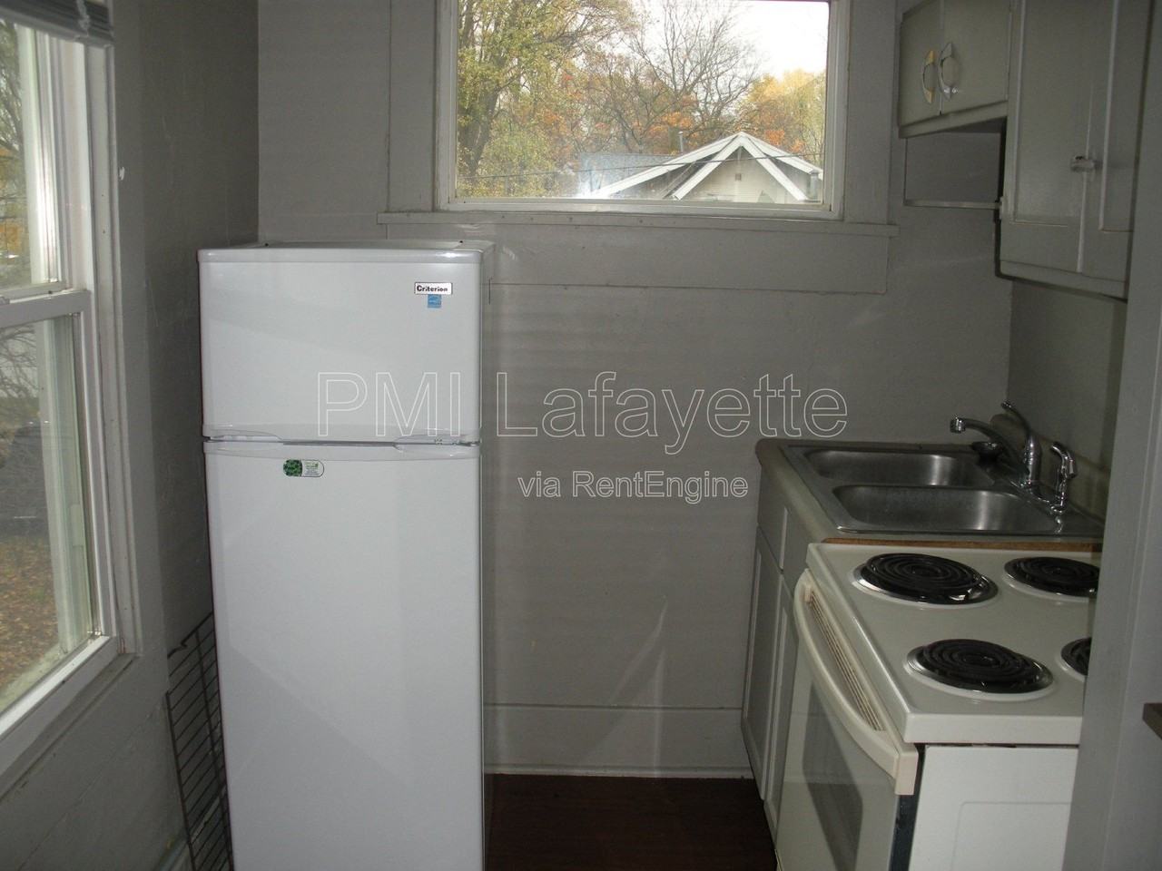 600 N 5th St #B - Photo 2 of 16