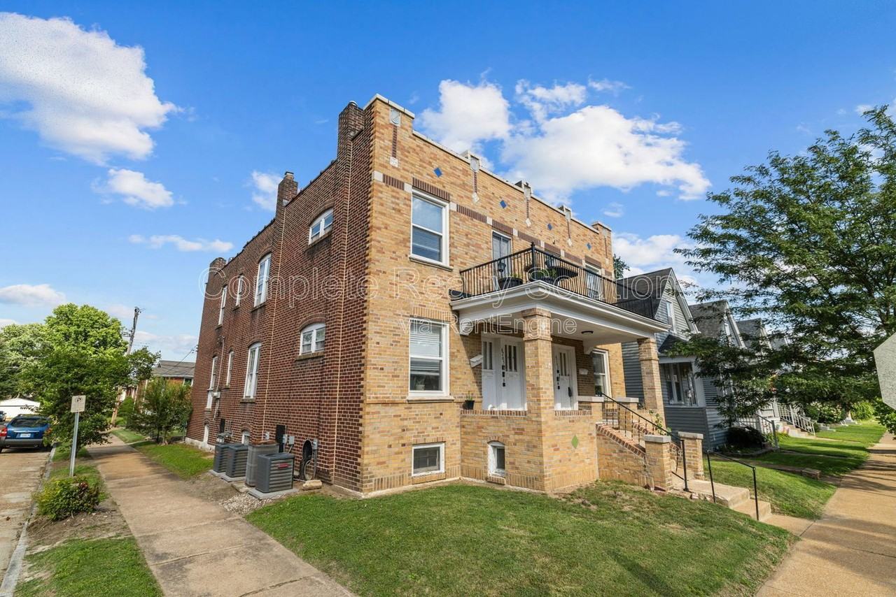 4765 Goethe Ave #4763-1F - Photo 4 of 27