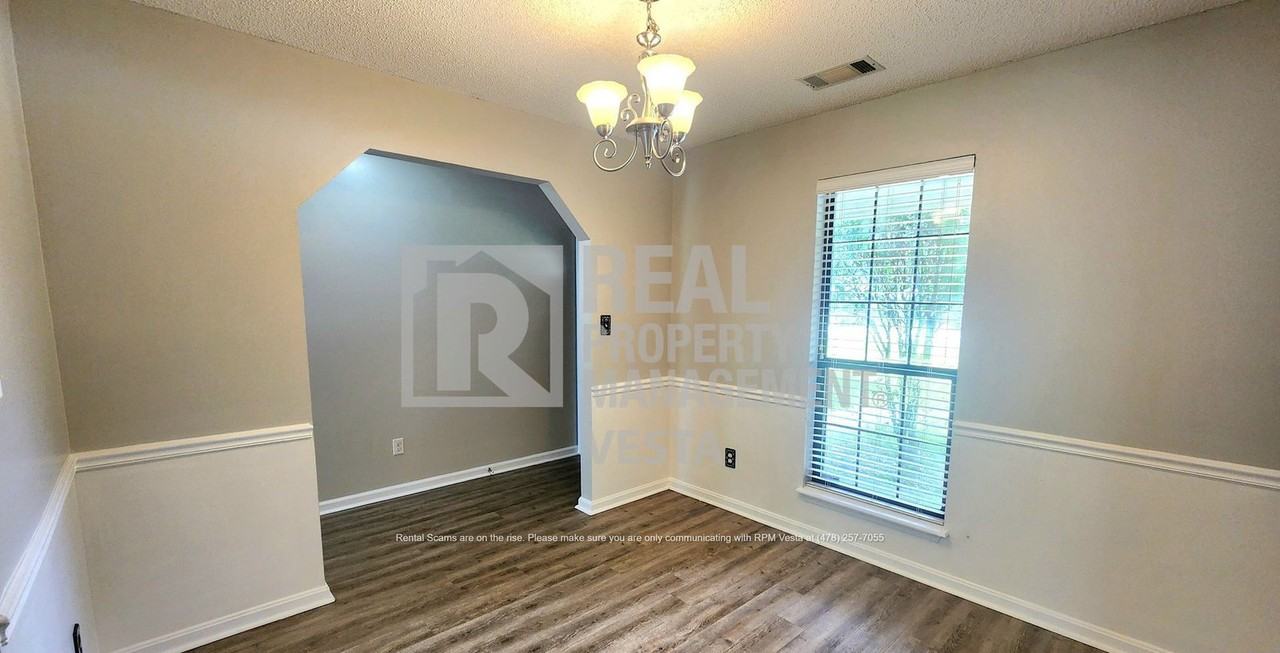 100 Wiley Way - Photo 6 of 18