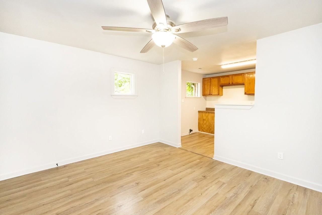 5326 Slayton Ave #5324 - Photo 3 of 12
