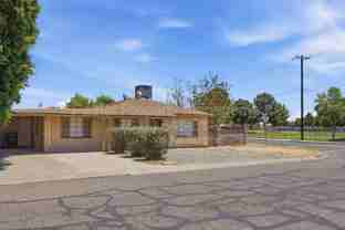 6701 N 33rd Ave - Photo 1 of 1