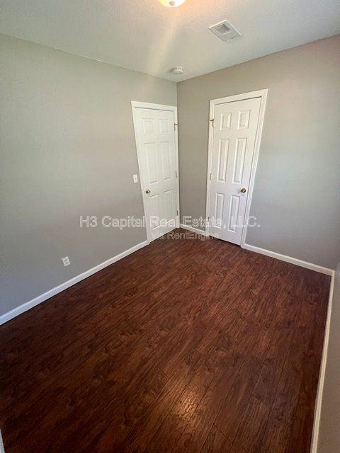 416 Reid Ave - Photo 6 of 11