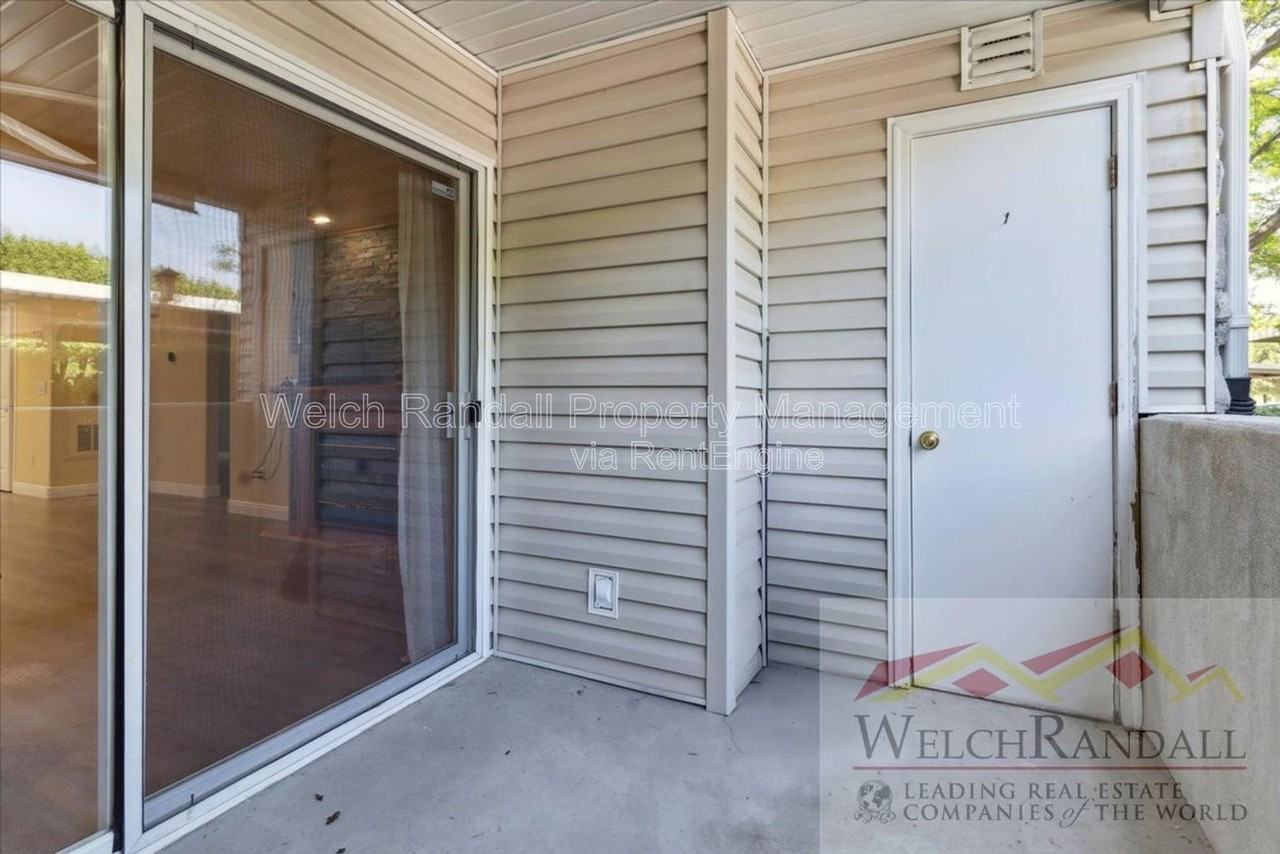3831 S River Run Way #1 - Photo 3 of 22