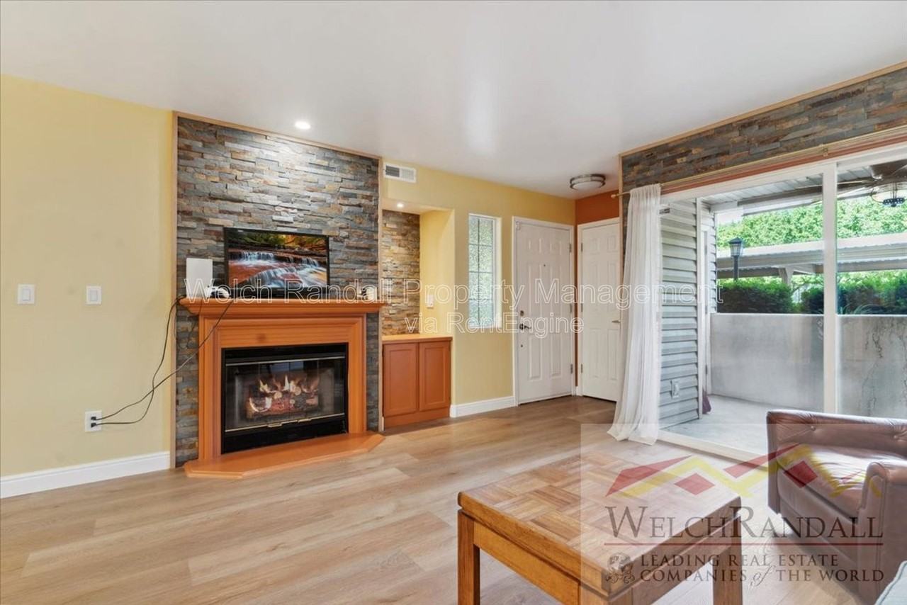 3831 S River Run Way #1 - Photo 4 of 22