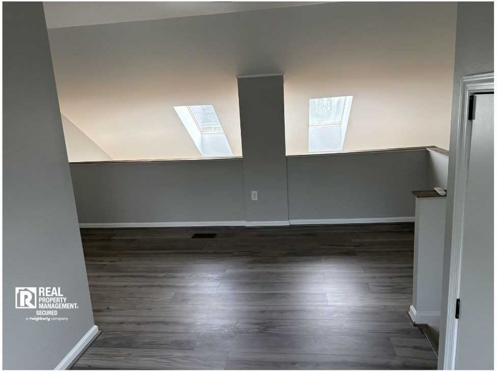 1346 Riverwood Way - Photo 4 of 12
