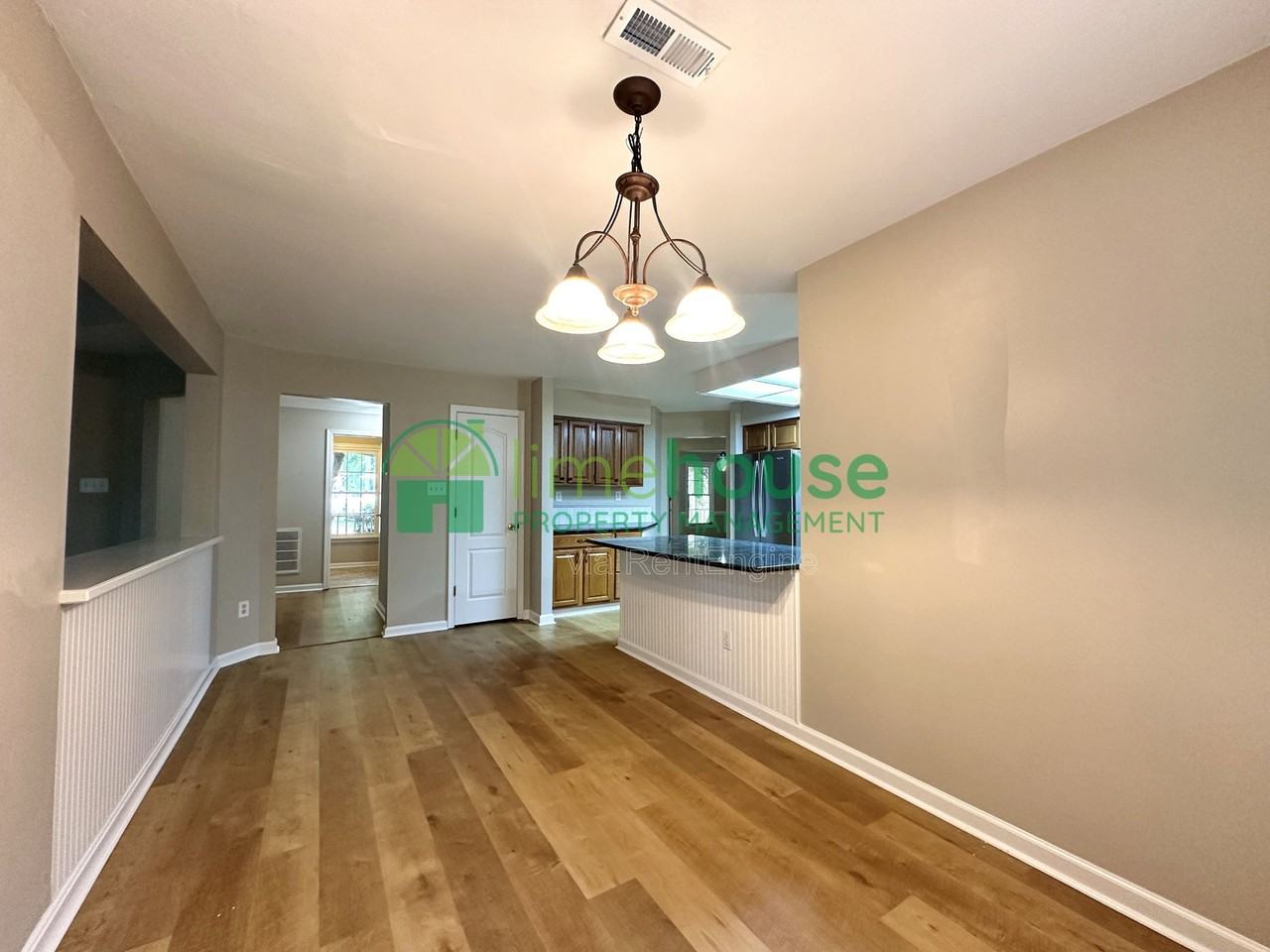 2849 Crossings Dr - Photo 4 of 30