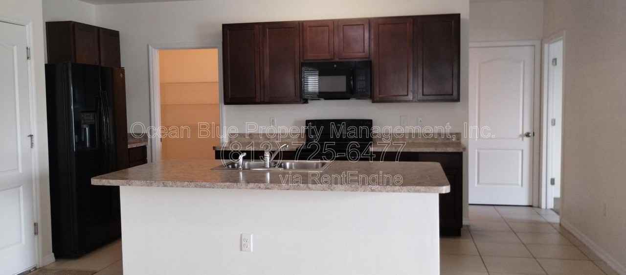 10532 Whispering Hammock Dr - Photo 4 of 15