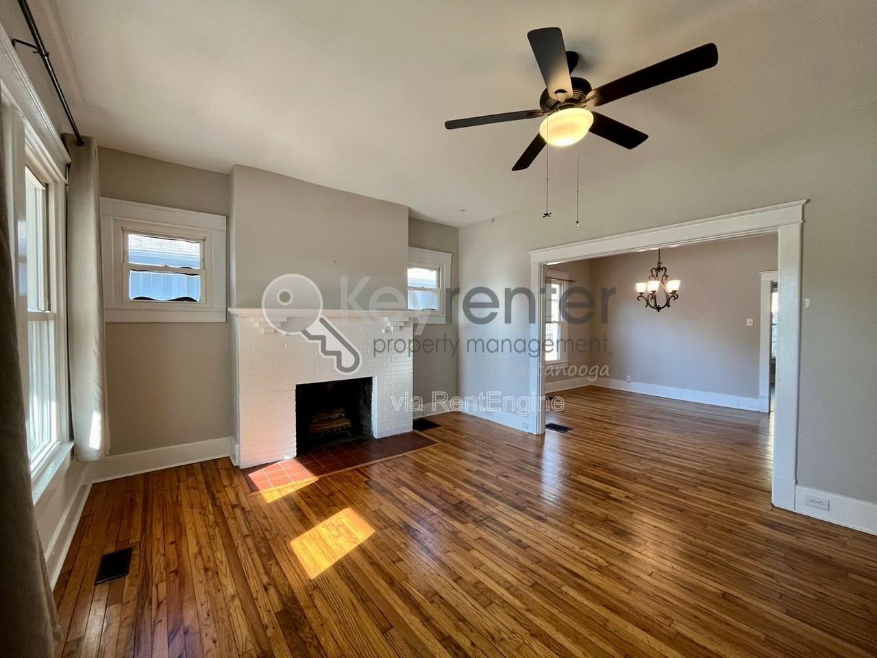 705 Barton Ave - Photo 4 of 18
