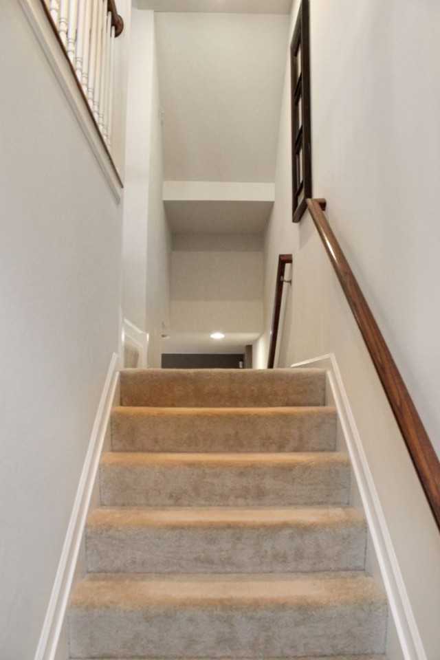 18 Kearney Way - Photo 3 of 36