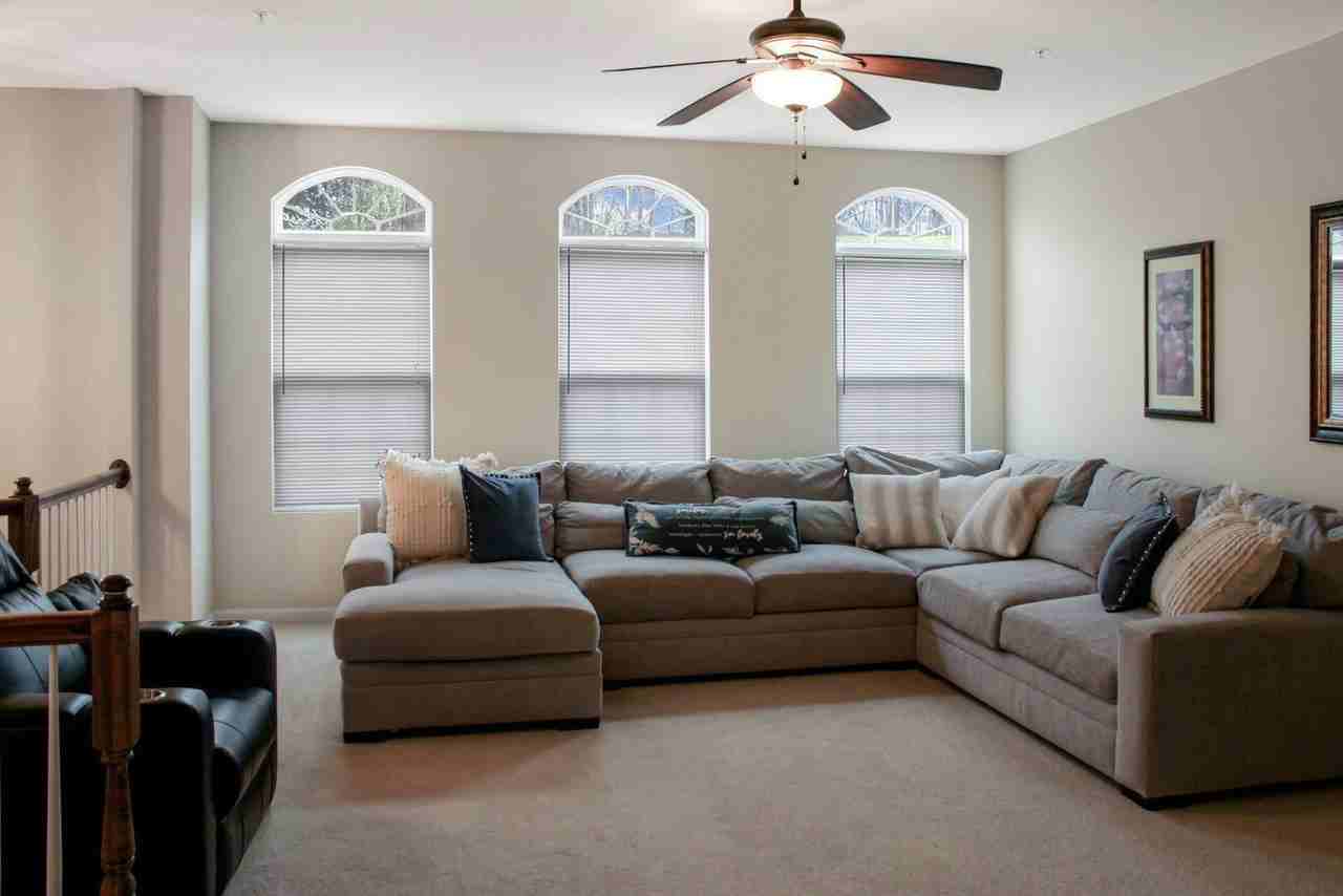 18 Kearney Way - Photo 5 of 36