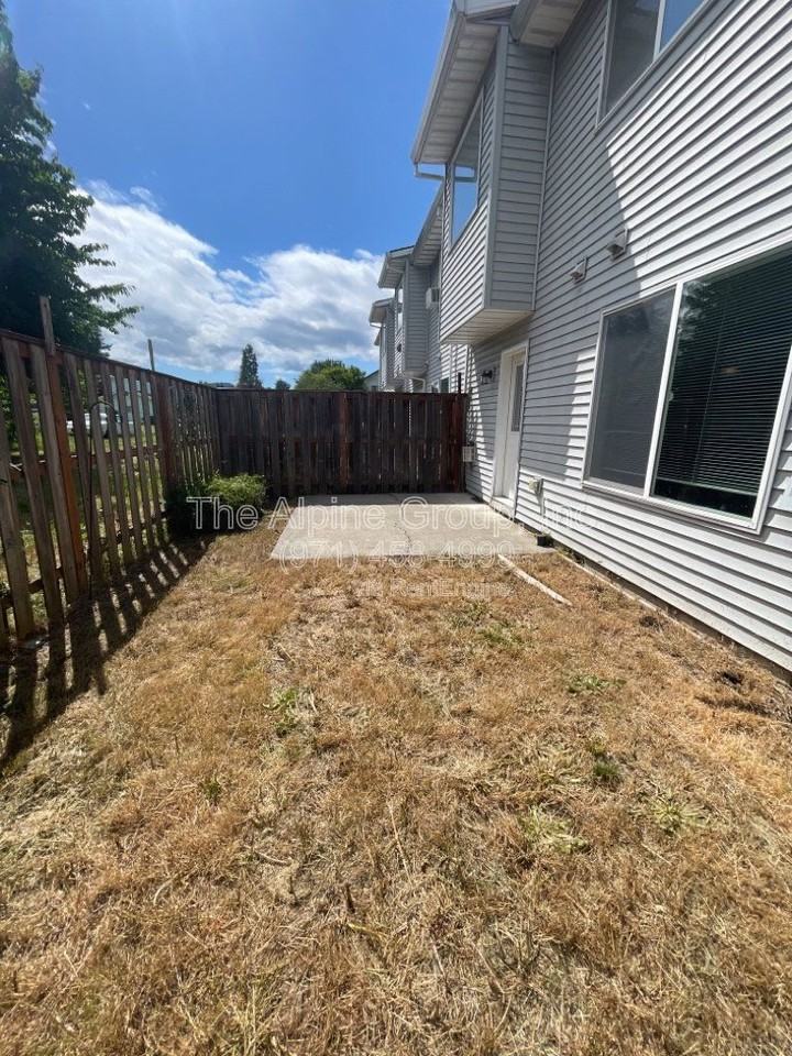 1914 27th Ave - Photo 6 of 18