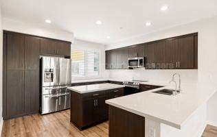 featured image of 721 Shoreline Rd