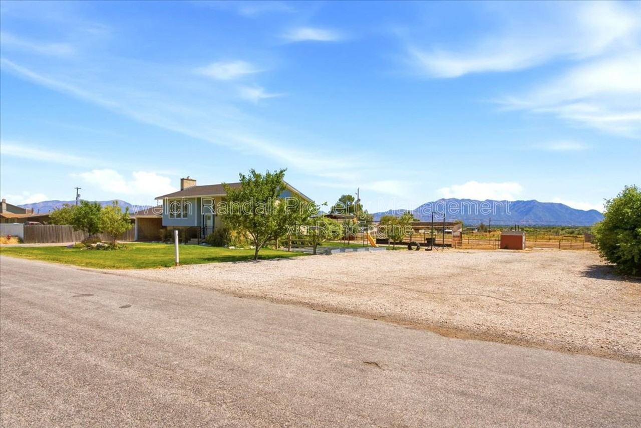 N 5100 West St - Photo 3 of 31