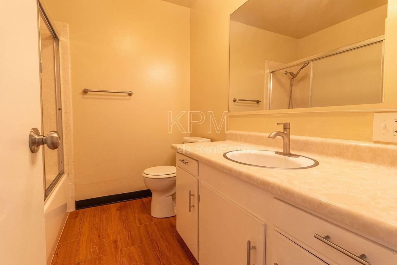 2178 Lucerne Ave - Photo 6 of 10