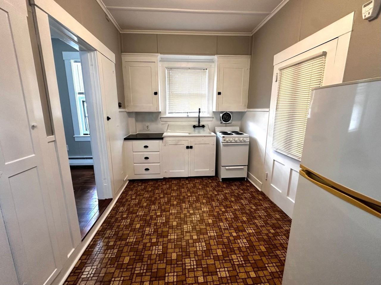 112 Church St #5 - Photo 4 of 16