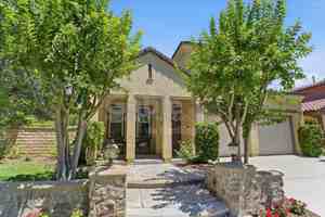 featured image of 26882 Greenleaf Ct