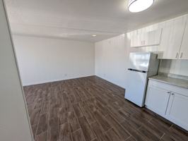featured image of 2601 Columbus St