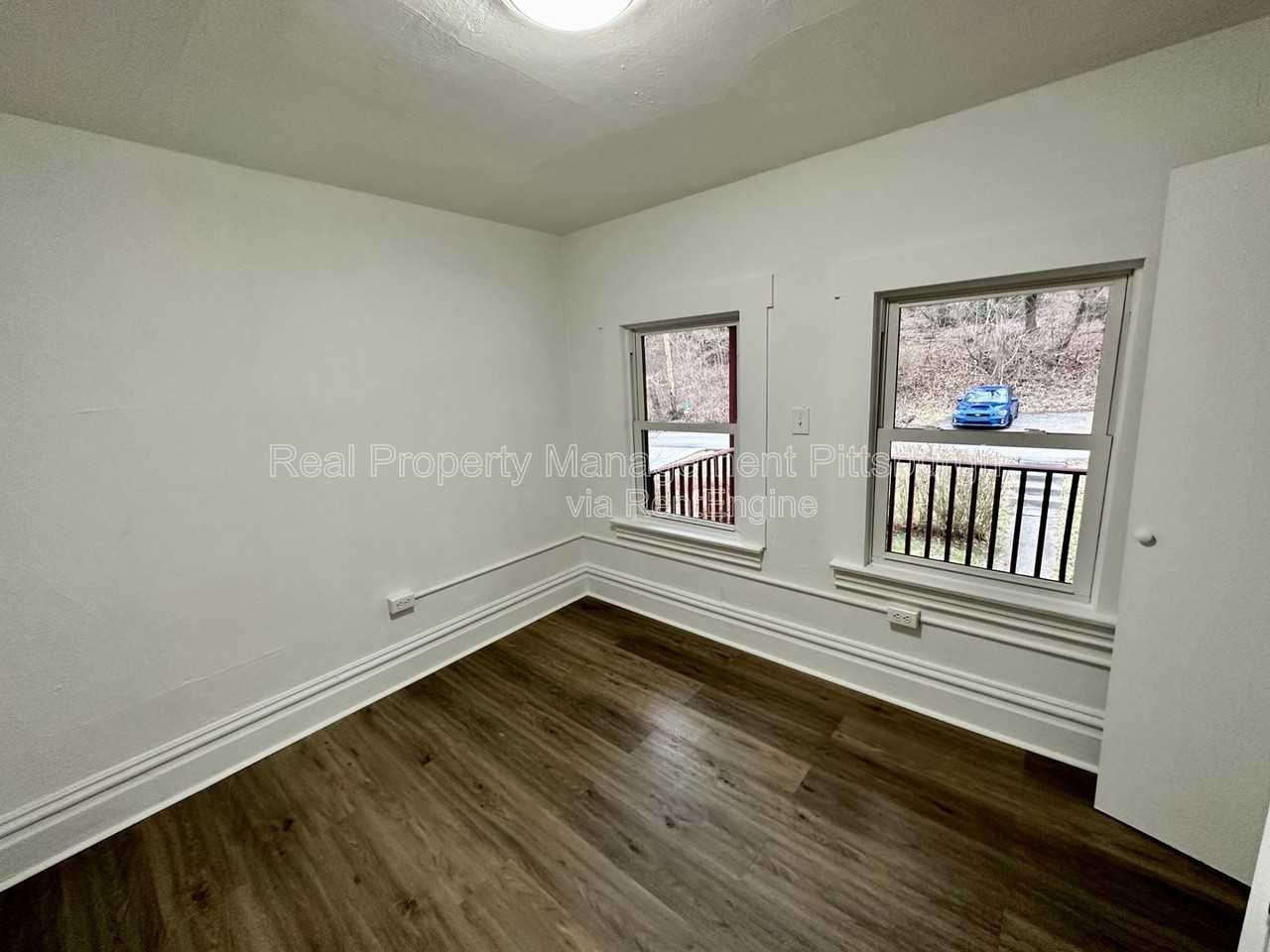 851 Timberland Ave #2 - Photo 6 of 13