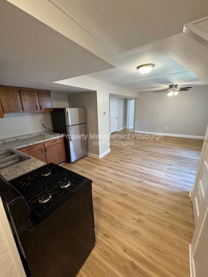 173 Princeton Ave #4 - Photo 2 of 11