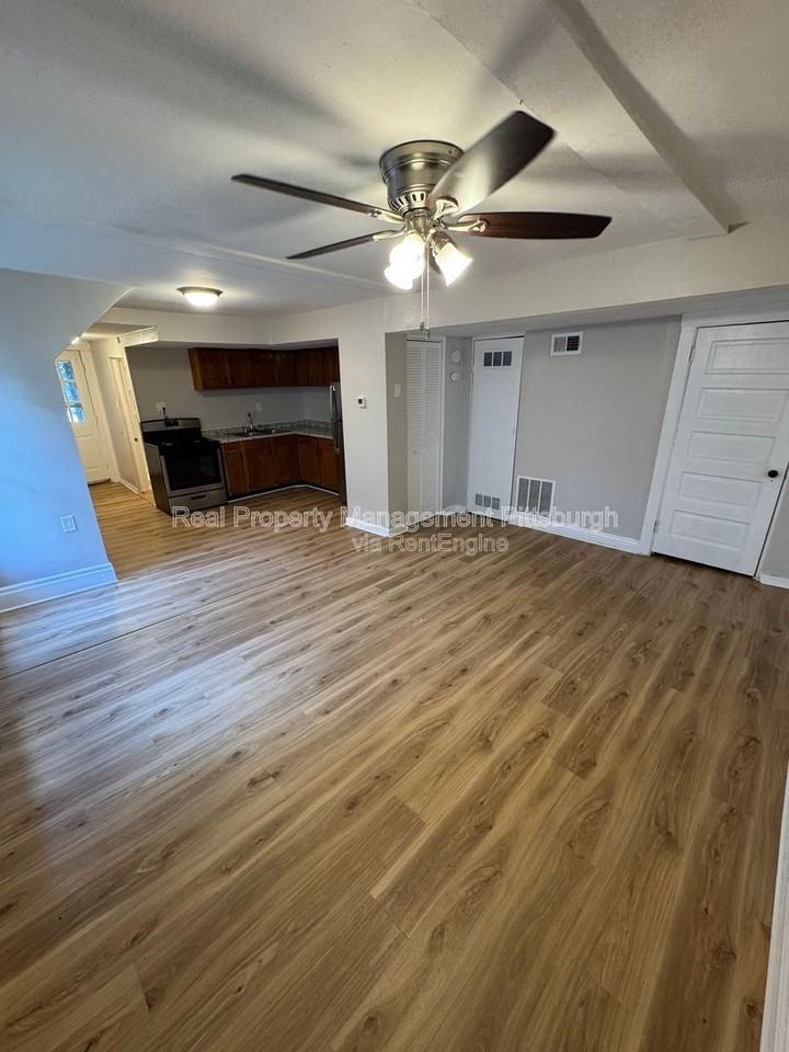 173 Princeton Ave #4 - Photo 5 of 11