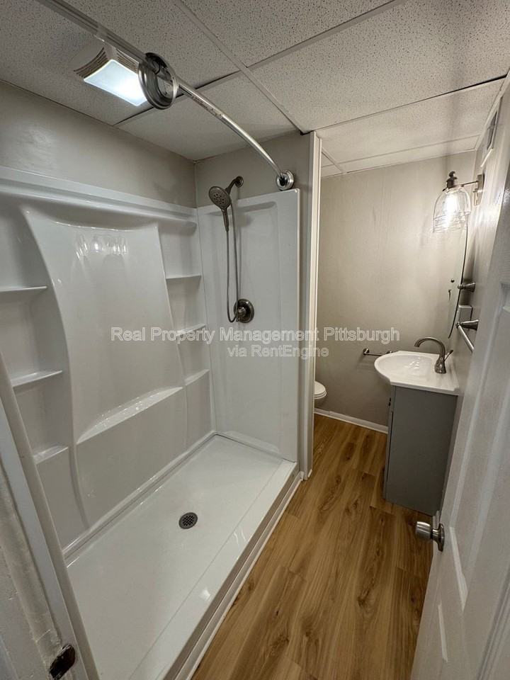 173 Princeton Ave #4 - Photo 6 of 11