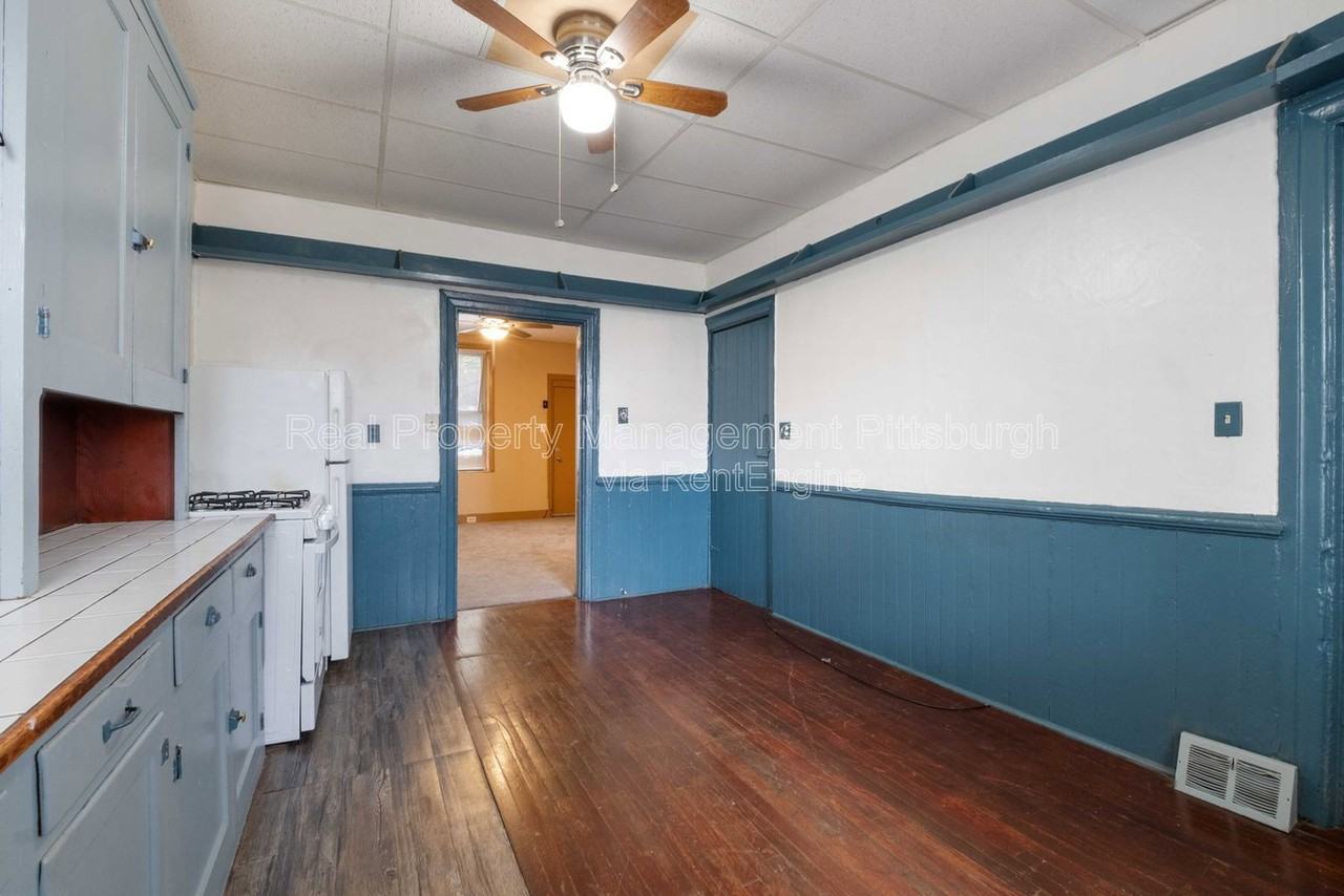 31 Miltenberger St - Photo 5 of 23