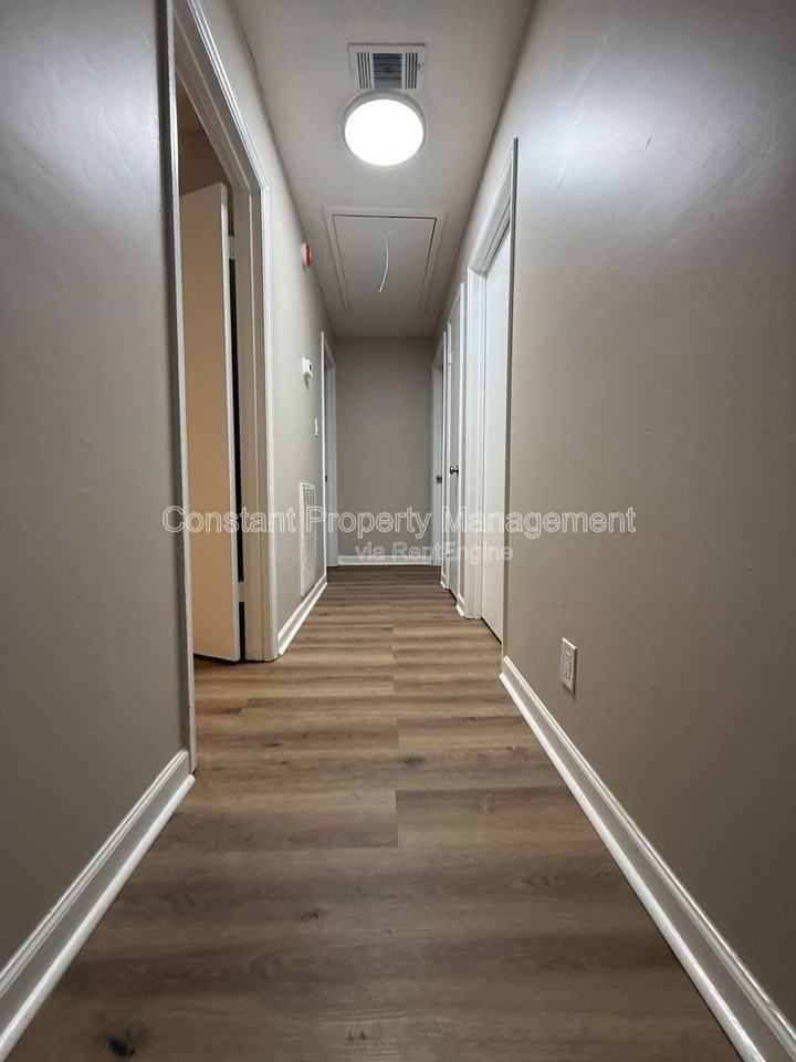 2632 Coral Way - Photo 6 of 19