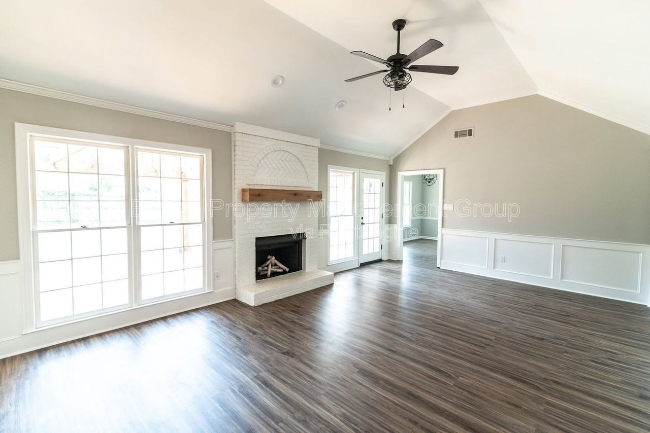 779 Dogwood Cv - Photo 5 of 21