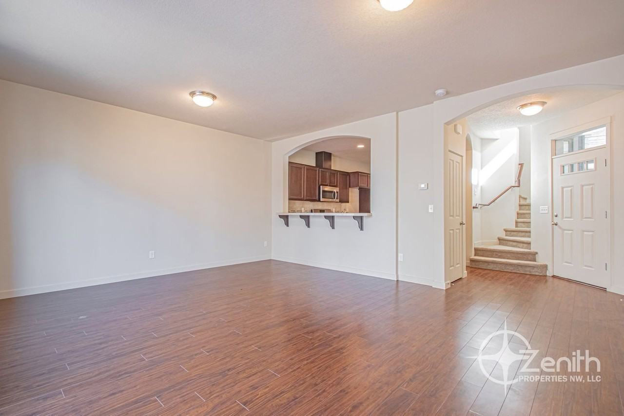 13118 Ne 26th St - Photo 7 of 33