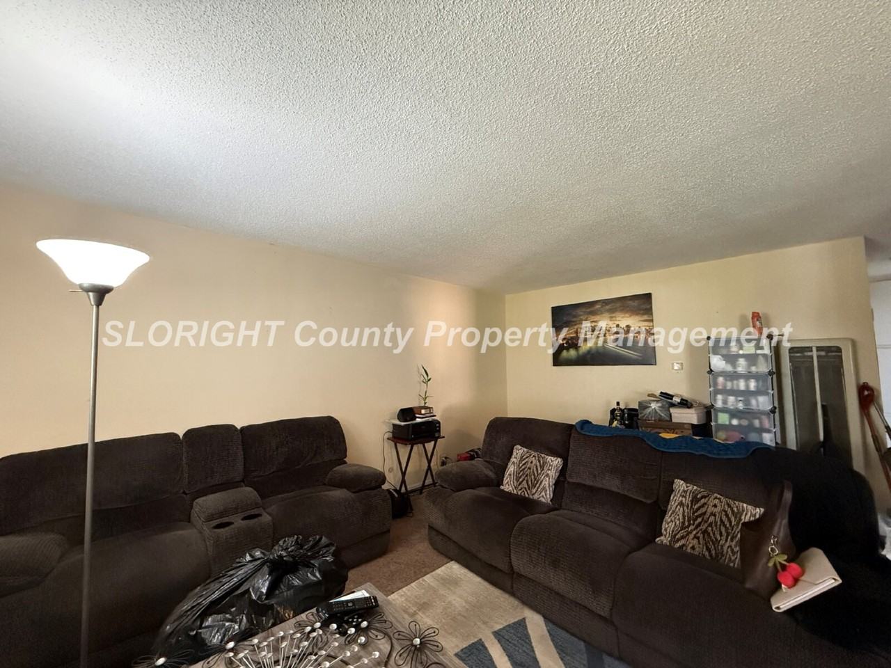 857 Manhattan Ave - Photo 5 of 9
