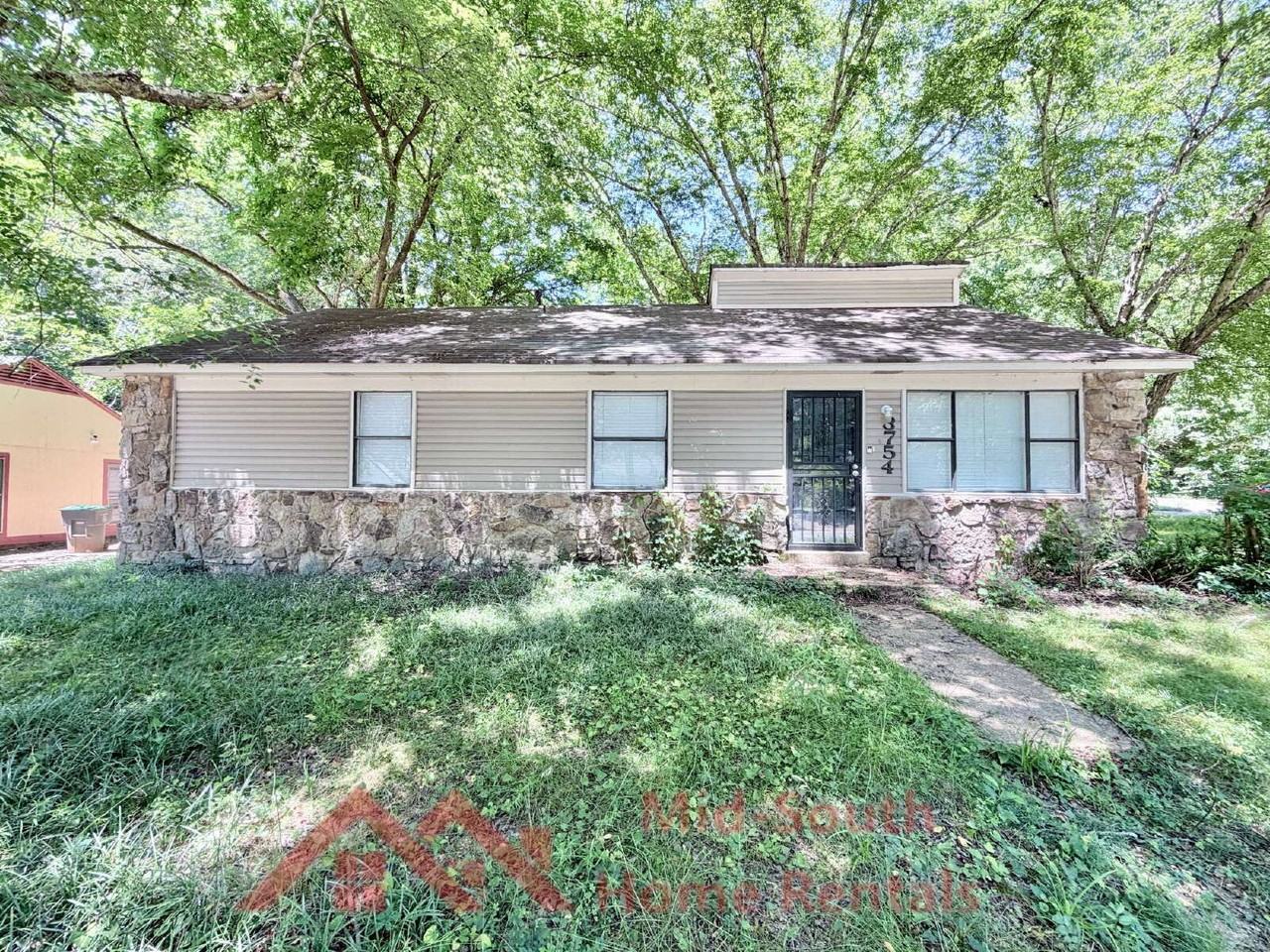 3754 Rainford Dr - Photo 2 of 23